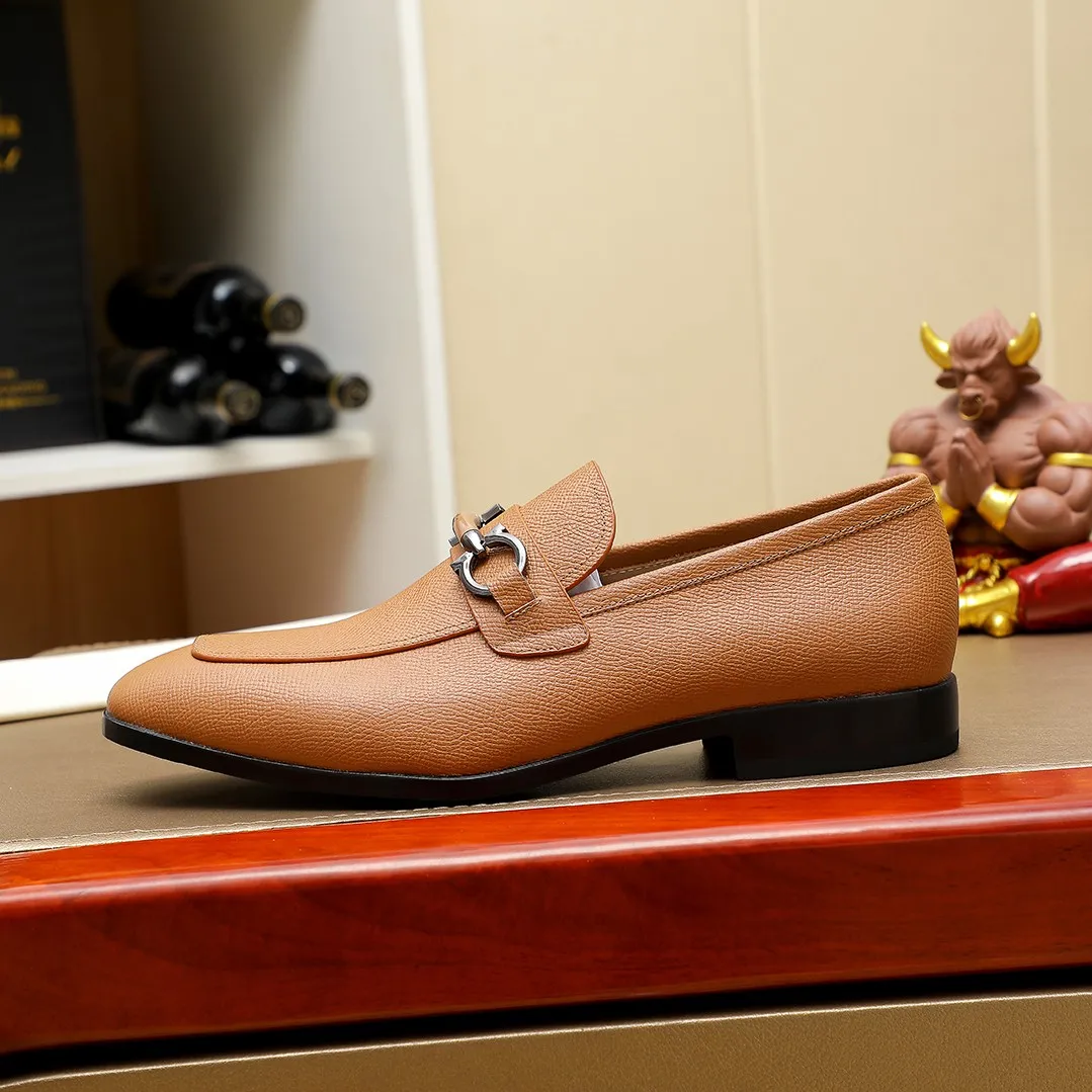 Men's shoes 💰600 🕷🕷🐂【Ferragamo】 Popular fashionable casual shoes🇨🇳Official website counter 1:1 production, original mold opening💯Good quality can be seen, imported high-end first-layer pebbled calfskin, water-dyed🐂leather lining🌿very clear texture, high-quality waterproof, non-slip and wear-resistant outsole🎋high quality and low price, truly handmade🍓, 7 colors available! Code number 38-44 (45. To be customized)